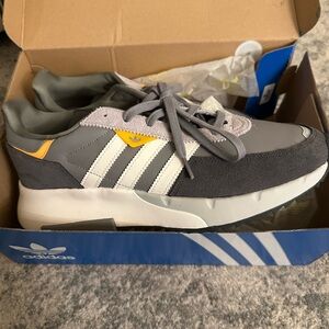 Adidas Men's Gray, White, and Yellow Sneakers